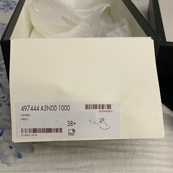 Gucci Leather Thong Sandal with Double G - Picture 3 of 7